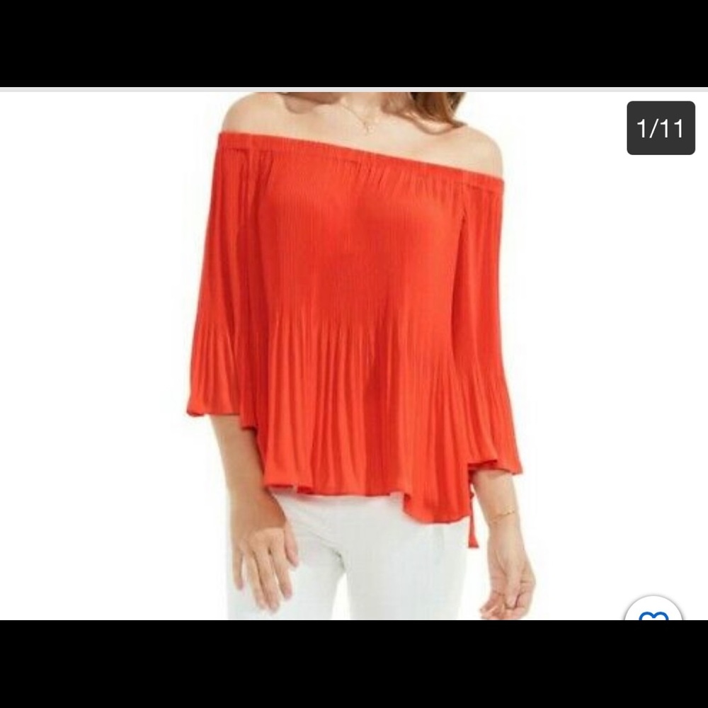 Flattering Vince camuto off the shoulder top